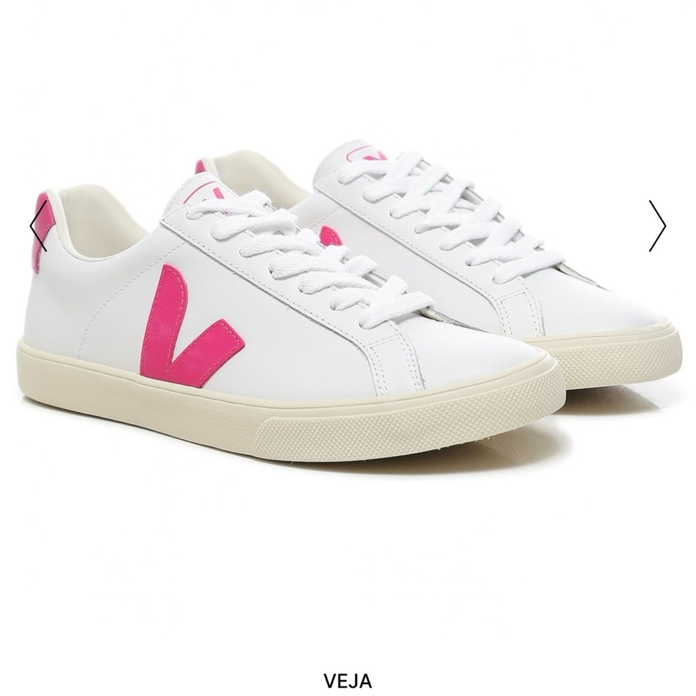 Veja Women's White and Pink Sneakers